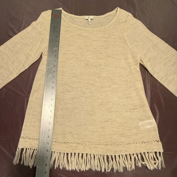 Joie Annalie Cream Fringed Sweater Women’s Size Medium Boatneck Linen Wool Blend - Picture 9 of 10
